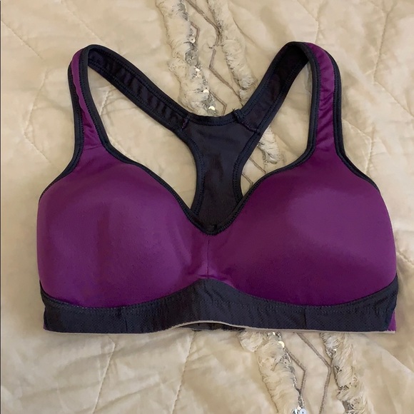 Sports bra - Picture 1 of 5